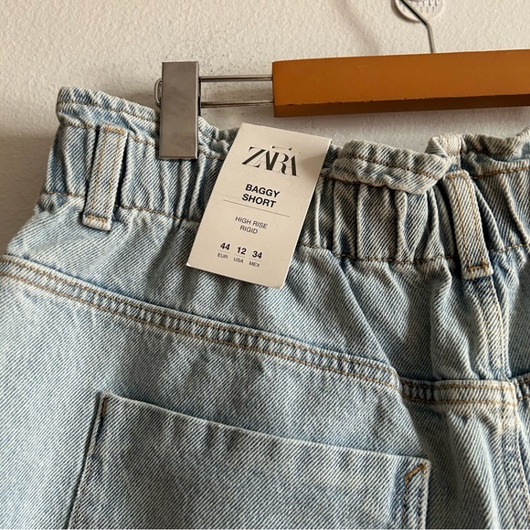 Zara NWT The Baggy High Rise Rigid Denim Short - Picture 7 of 8